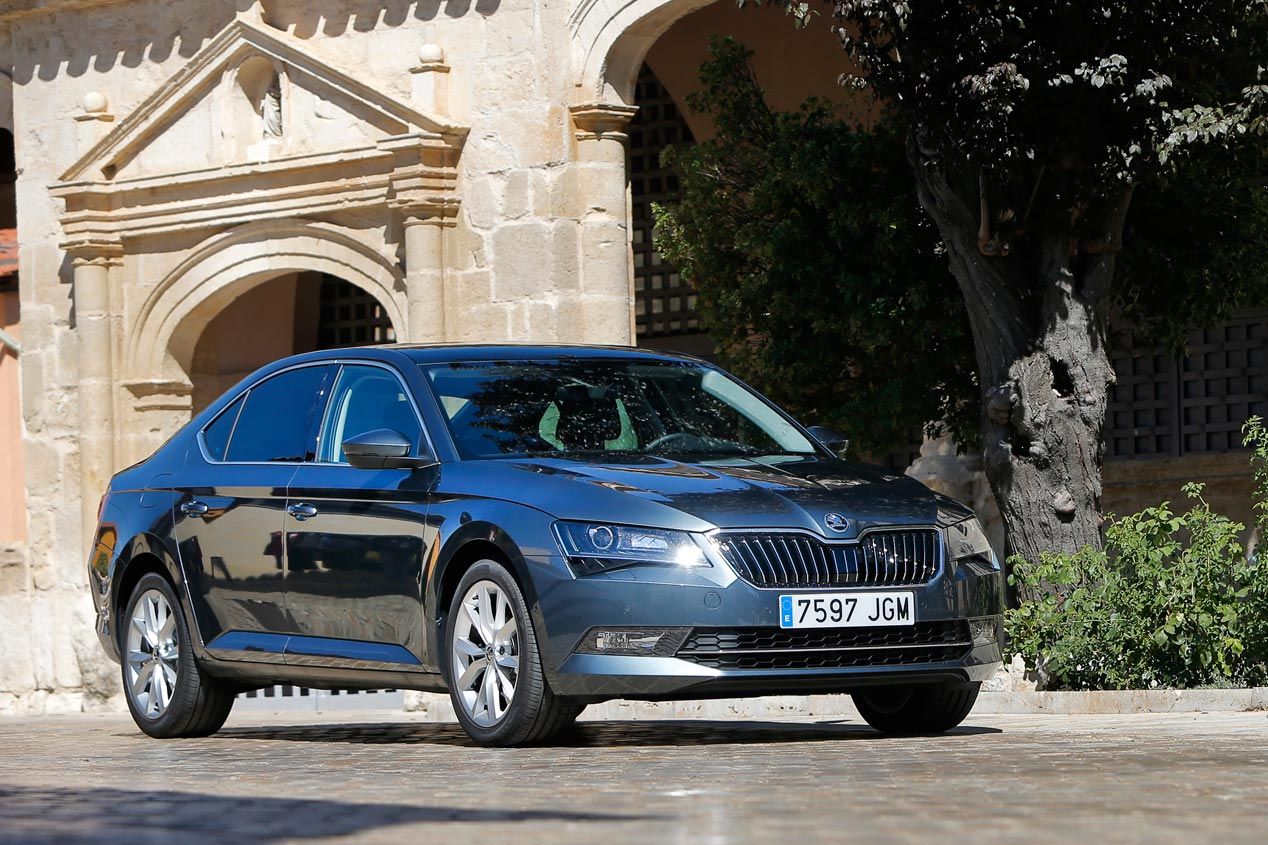 Prueba: Skoda Superb 1.6 TDI 120 Ambition