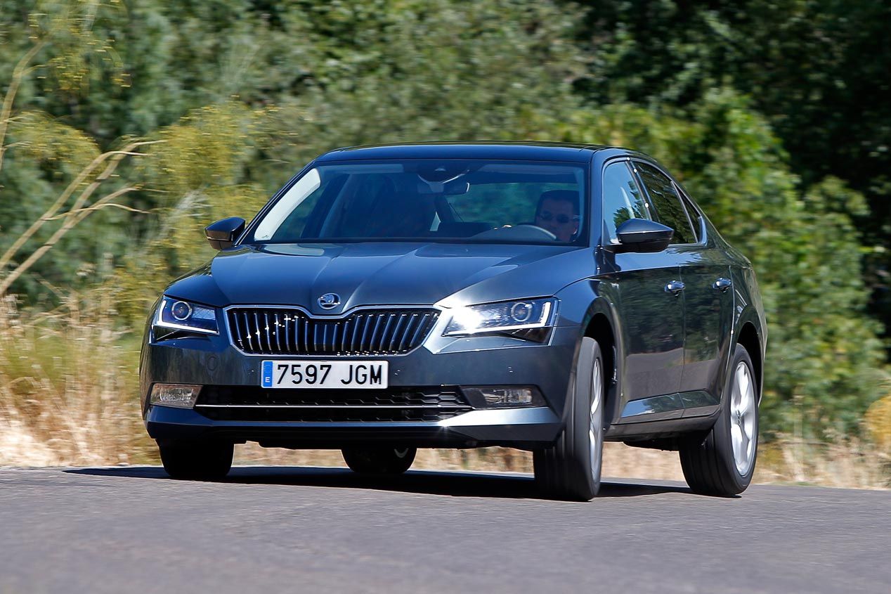 Prueba: Skoda Superb 1.6 TDI 120 Ambition