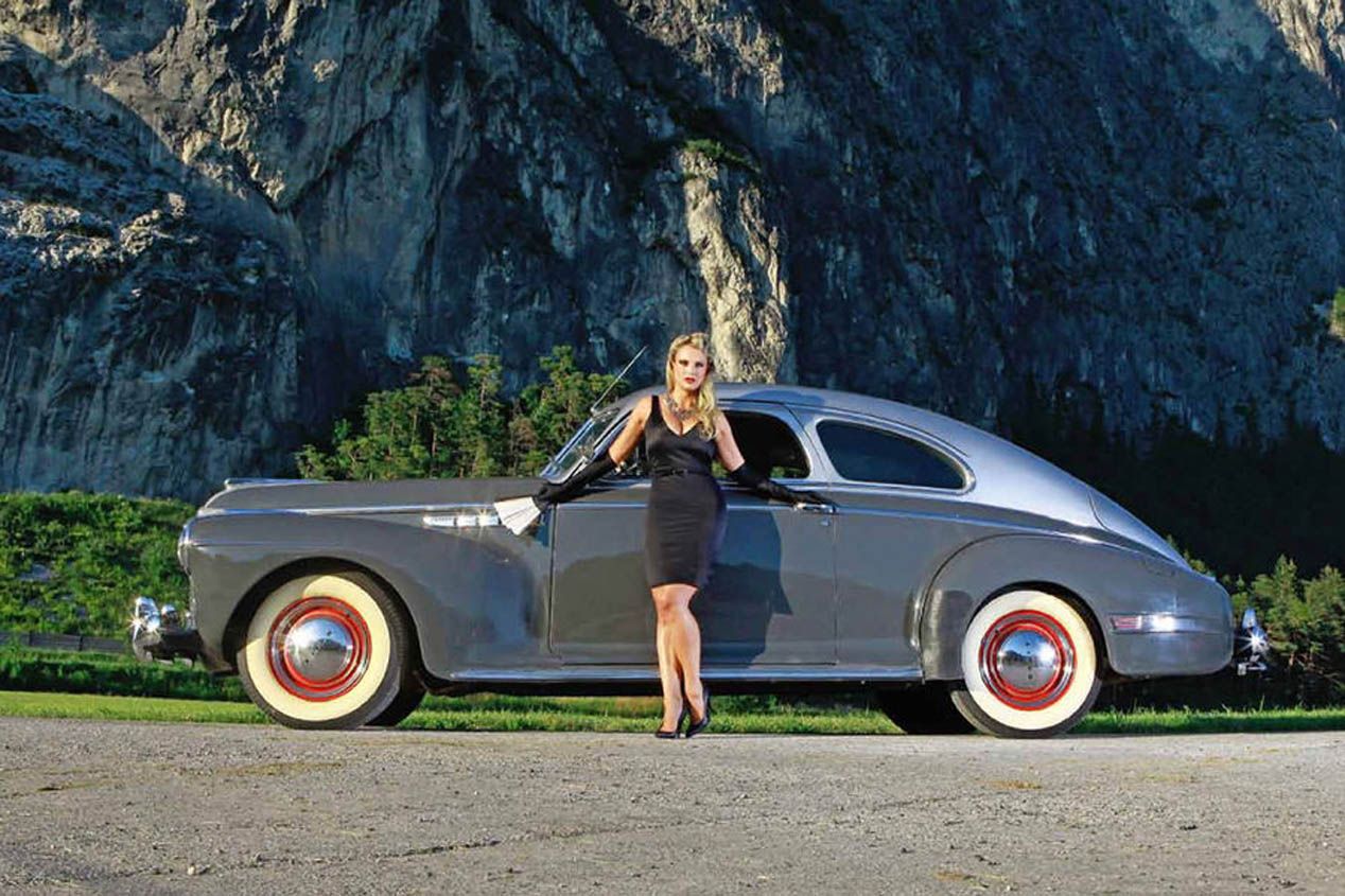 Las chicas y los coches más picantes del siglo XX