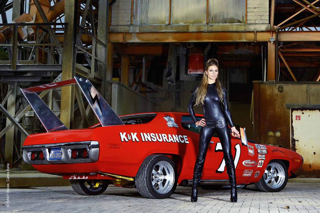 Las chicas y los coches más picantes del siglo XX