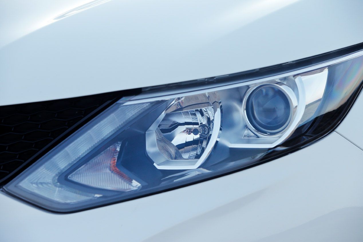 Faros led contra faros halógenos en el Nissan Qashqai