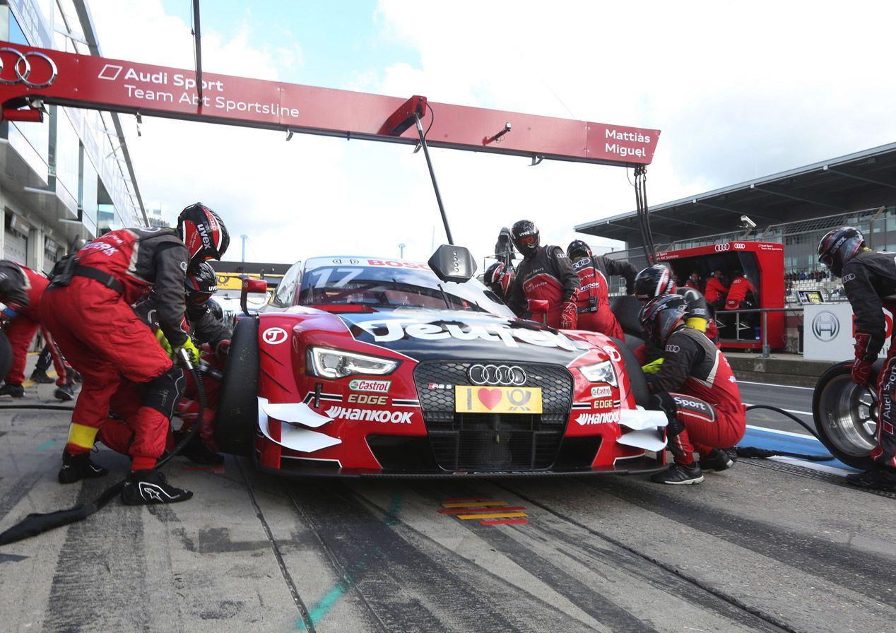 Miguel Molina consigue su primera victoria en el DTM
