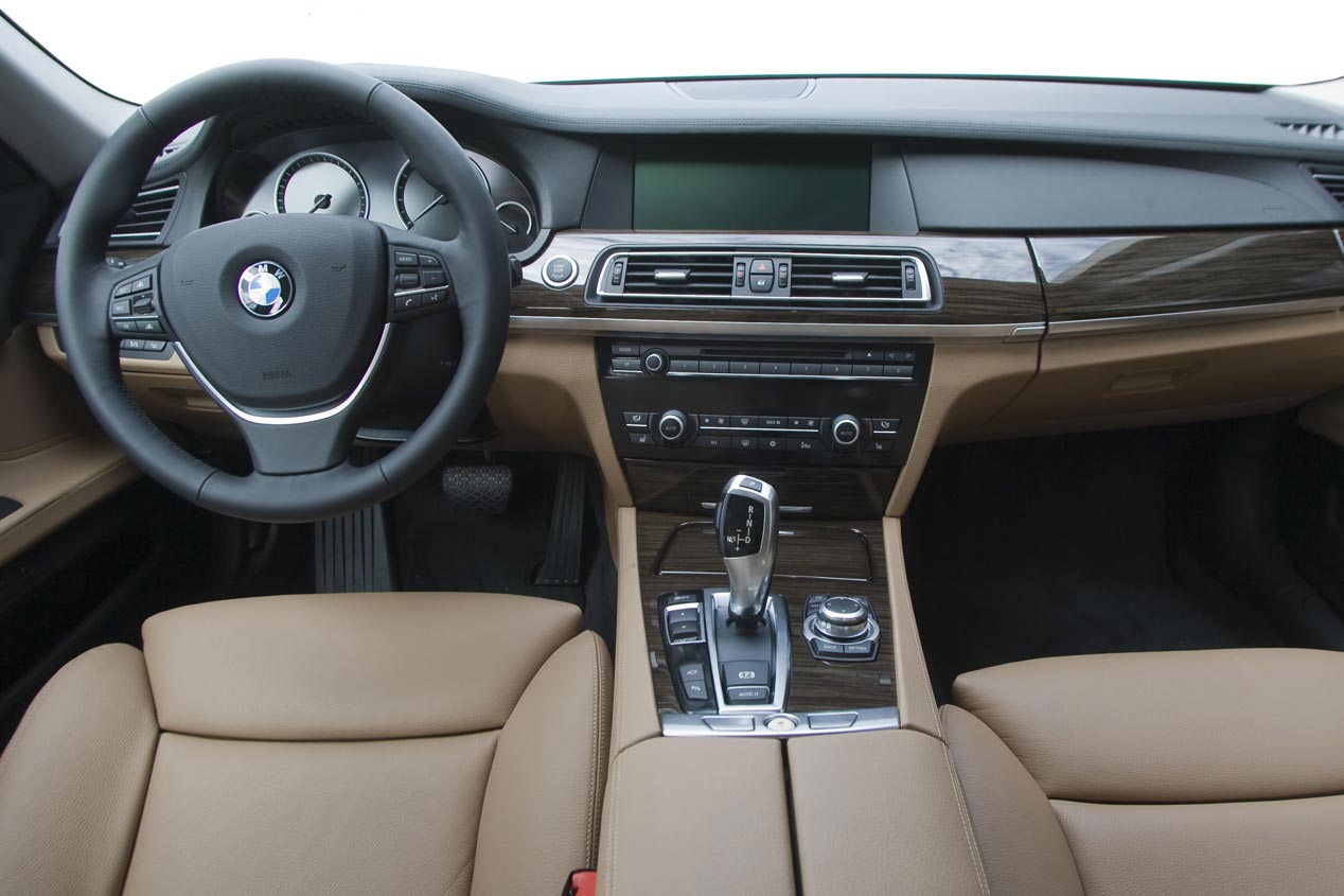BMW Serie 7, repaso a la tecnología de sus seis generaciones
