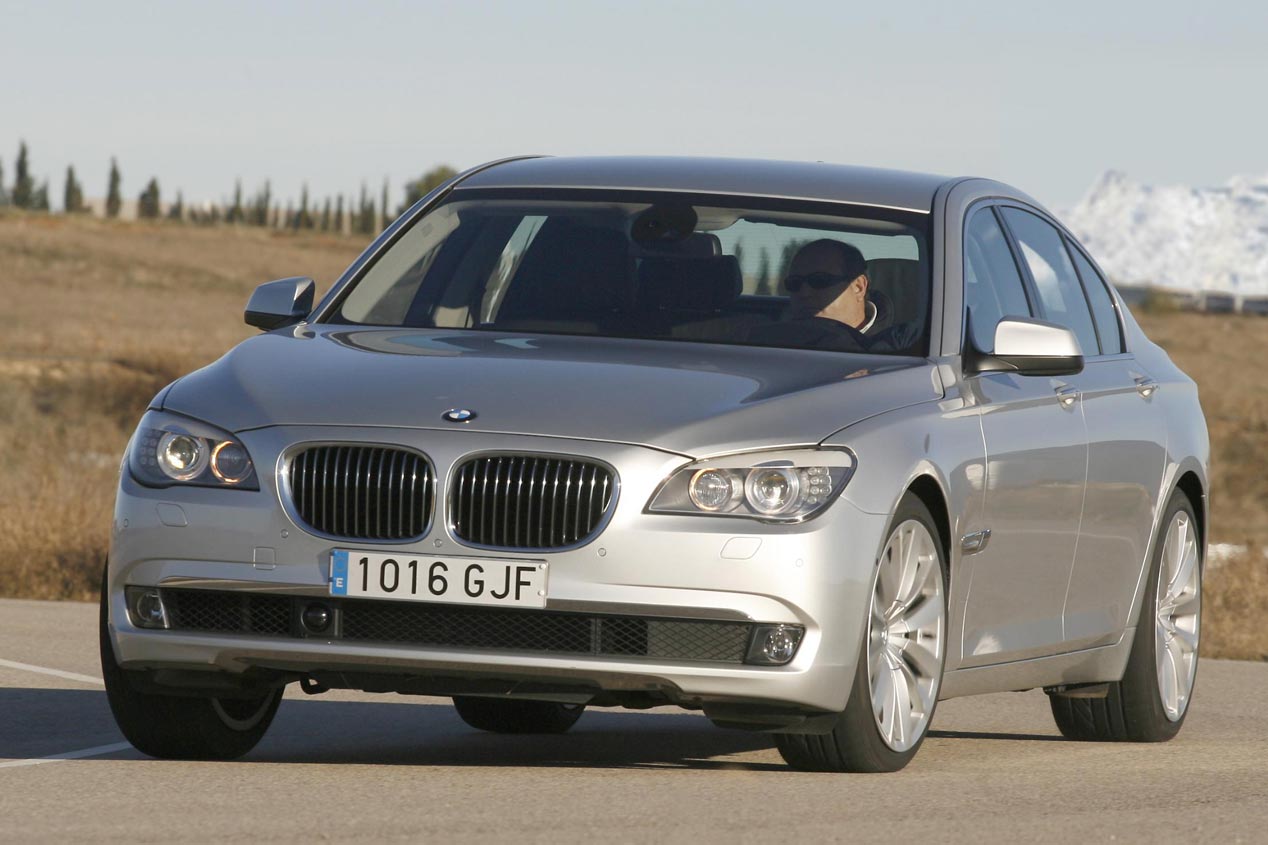BMW Serie 7, repaso a la tecnología de sus seis generaciones