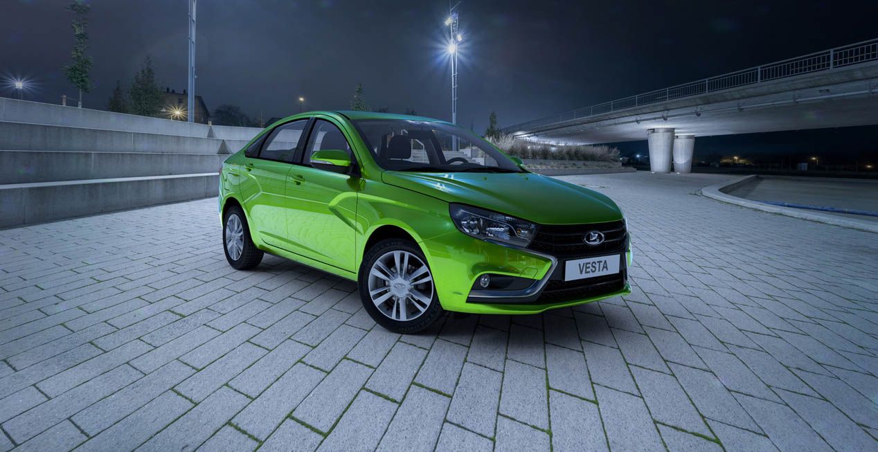 Lada Vesta sedán, comercializado por AutoVaz
