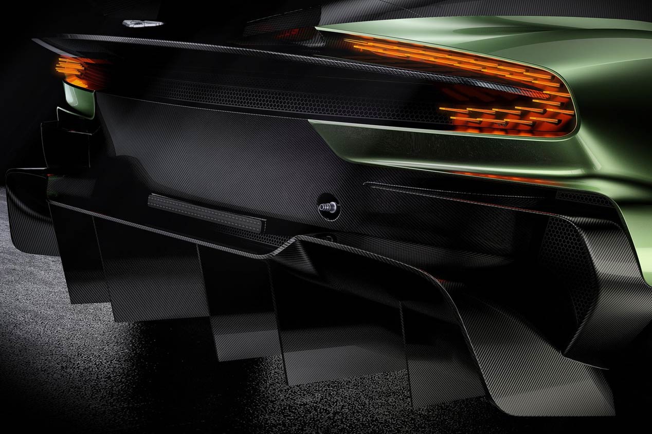Aston Martin Vulcan, el cielo no puede esperar