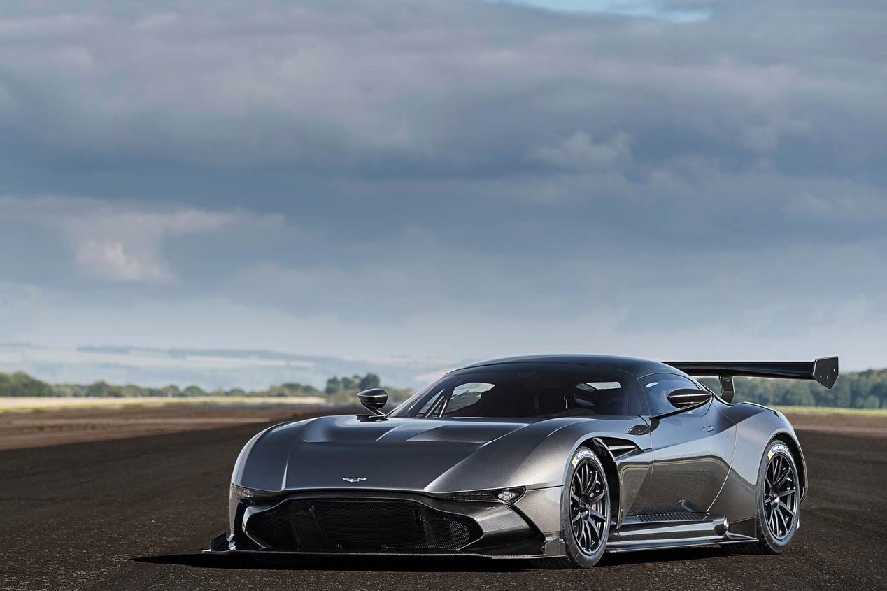 Aston Martin Vulcan, el cielo no puede esperar
