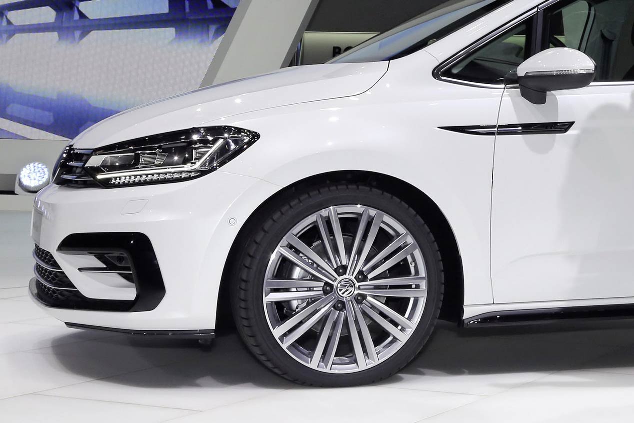Volkswagen Touran R-Line, sus mejores fotos