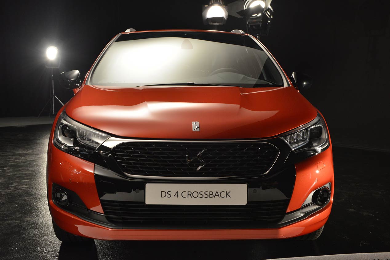 Los DS 4 y DS 4 Crossback, ya a la venta