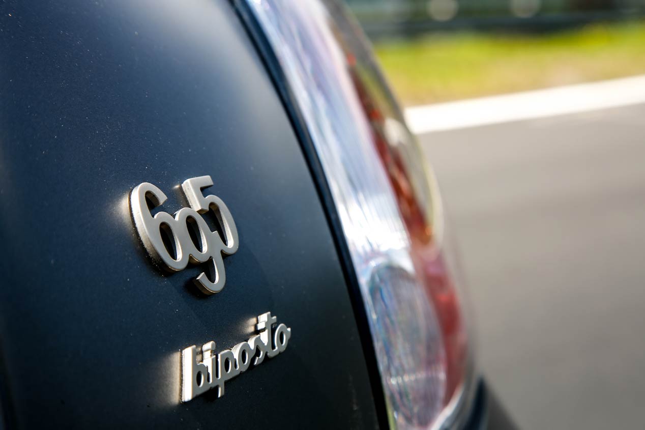 Abarth 695 Esse Esse vs Abarth 695 Biposto
