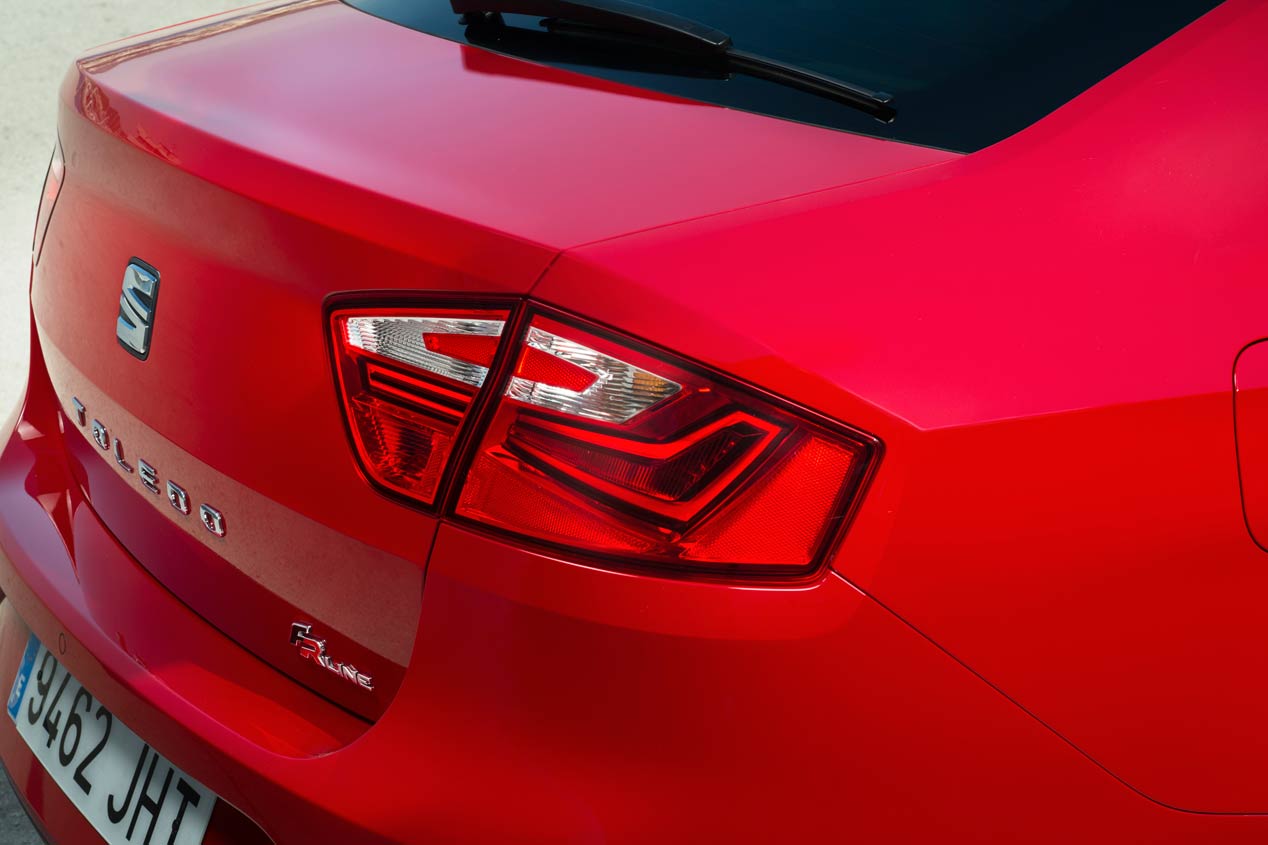 Seat Toledo 2015, fotos de su actualización