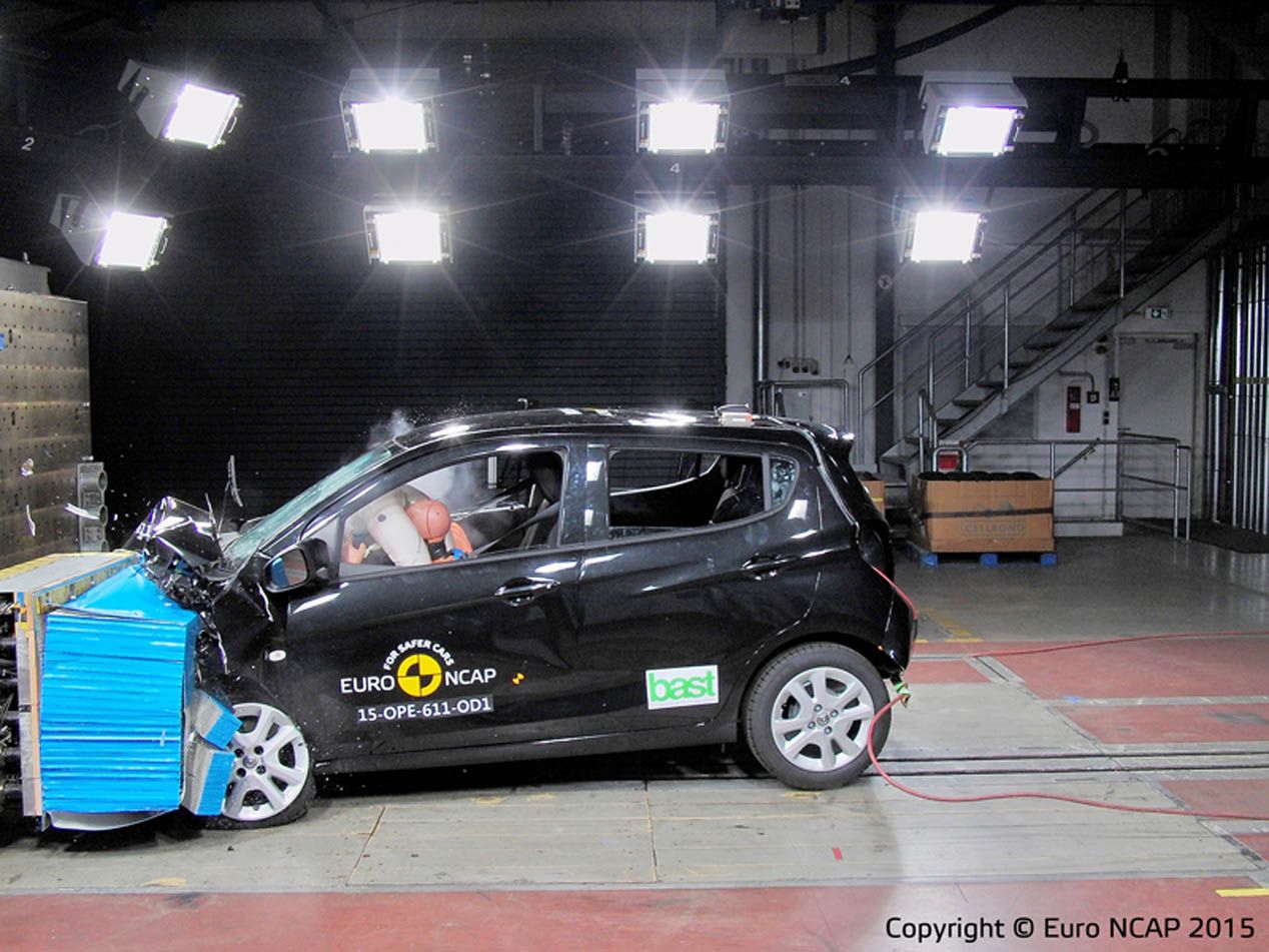 Cinco estrellas EuroNCAP para el Hyundai Tucson y cuatros estrellas para el Mx-5 y el Karl