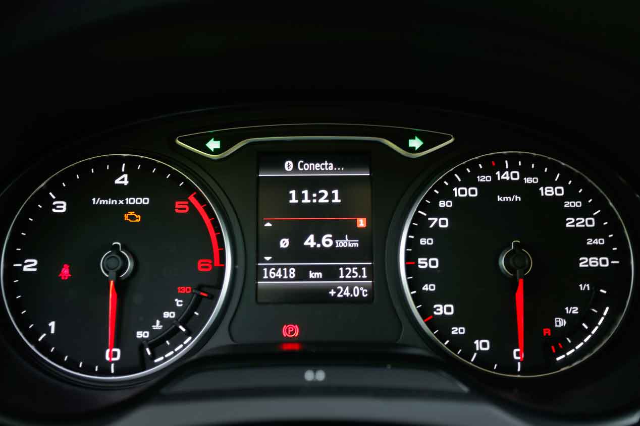 Audi A3 1.6 TDi Ultra vs BMW 116d, lucha por la eficiencia