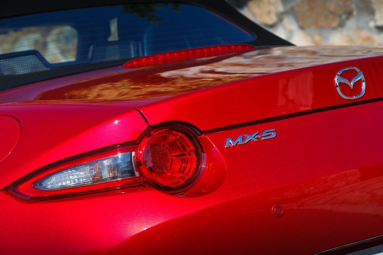 Mazda MX-5 Skyactiv-G, encantador cabrio
