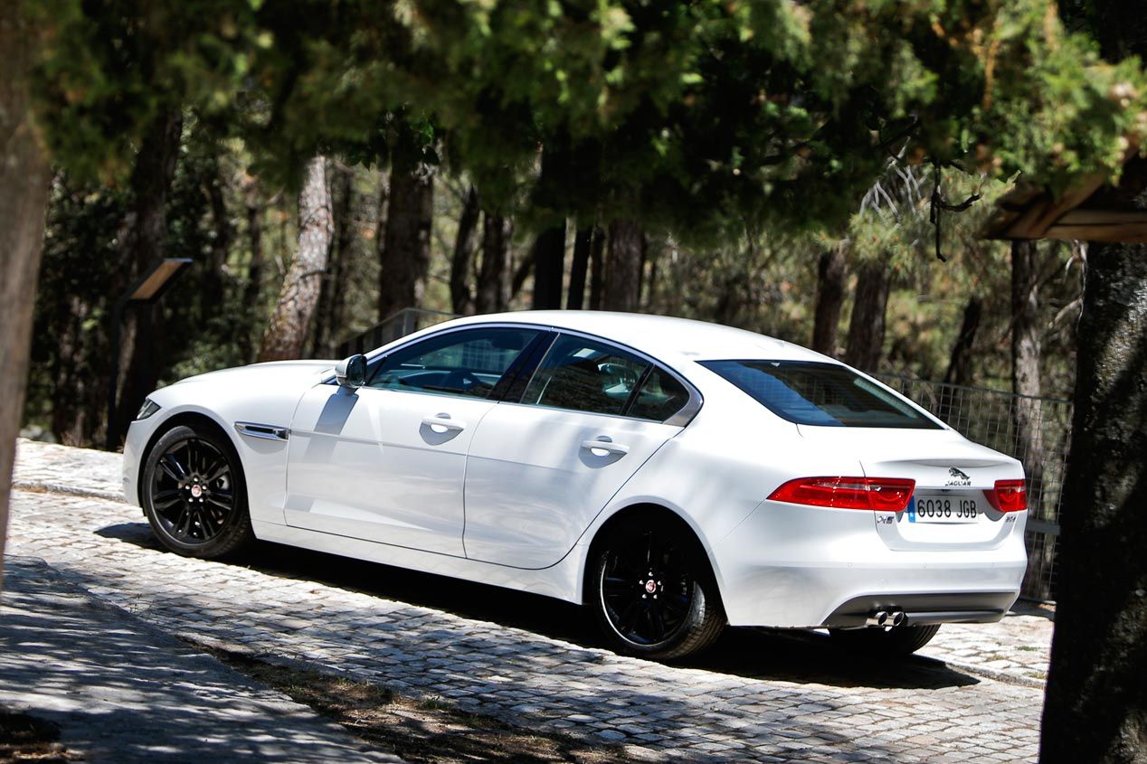 Jaguar XE 2.0d, el gran rival para BMW Serie 3 y Audi A4