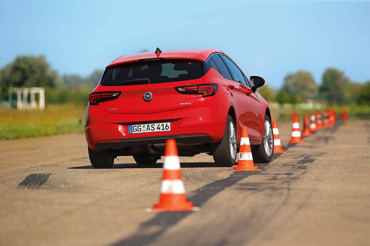 Opel Astra 1.0 Turbo 105 CV