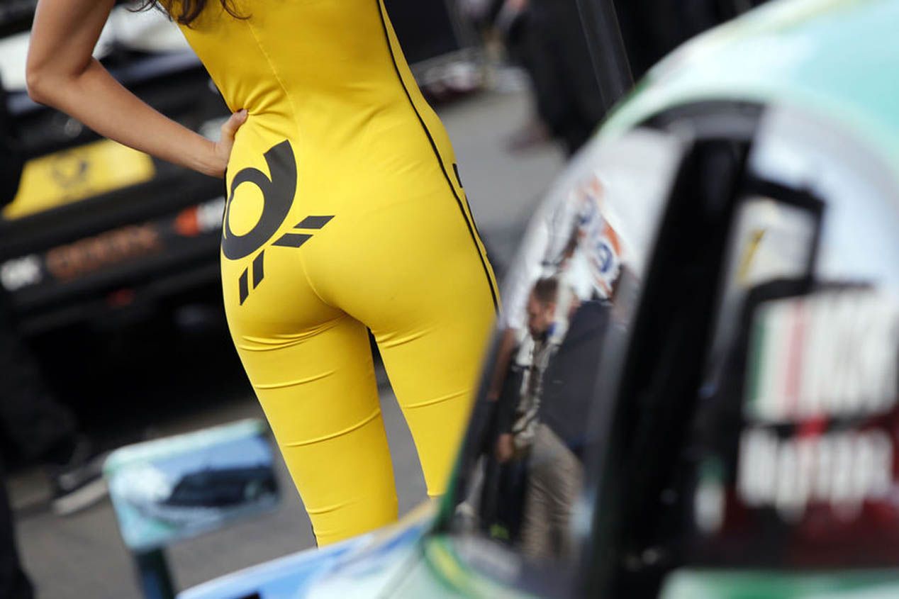 Las chicas más guapas del DTM 2015