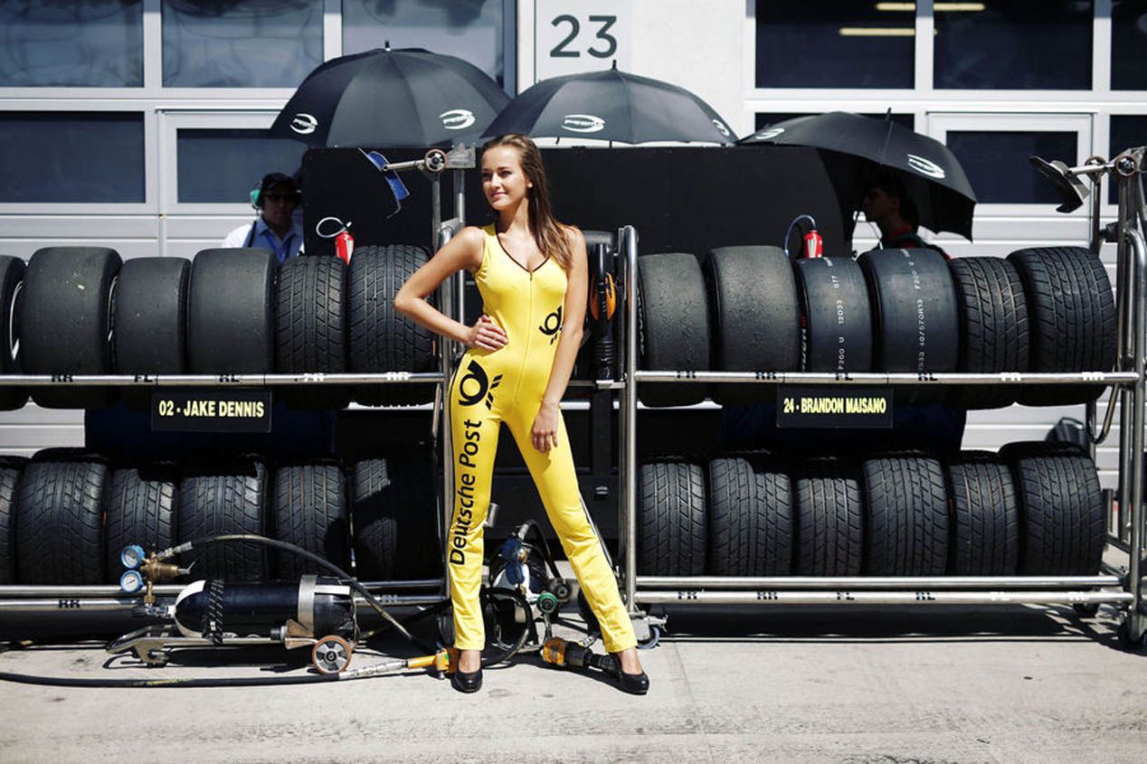 Las chicas más guapas del DTM 2015