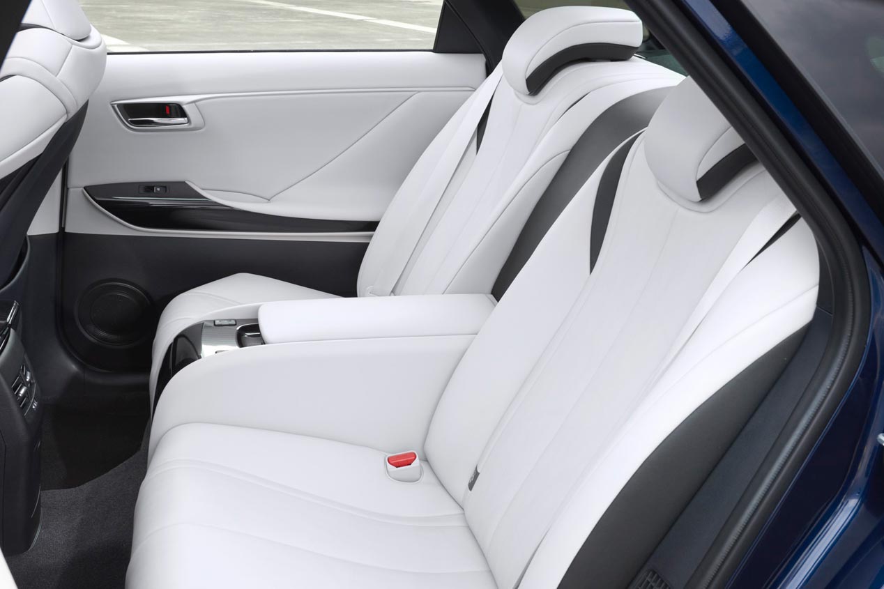 Toyota Mirai, analizamos cómo va el primer coche de hidrógeno en serie