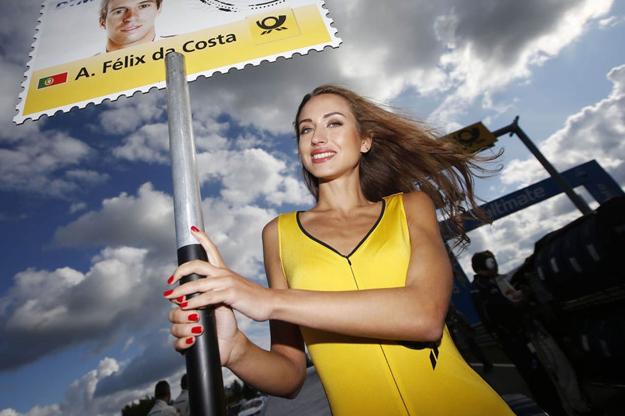 Las chicas más guapas del DTM 2015