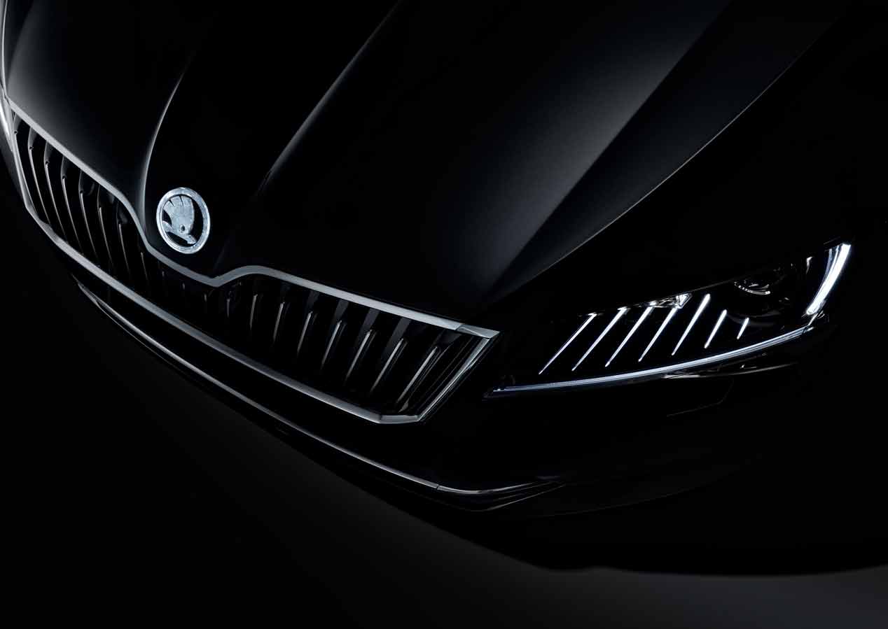 Skoda Superb Black Crystal