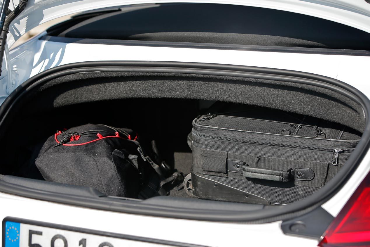 Audi TT Roadster 2.0 TFSi Quattro y BMW Z4 28i sDrive enfrentados