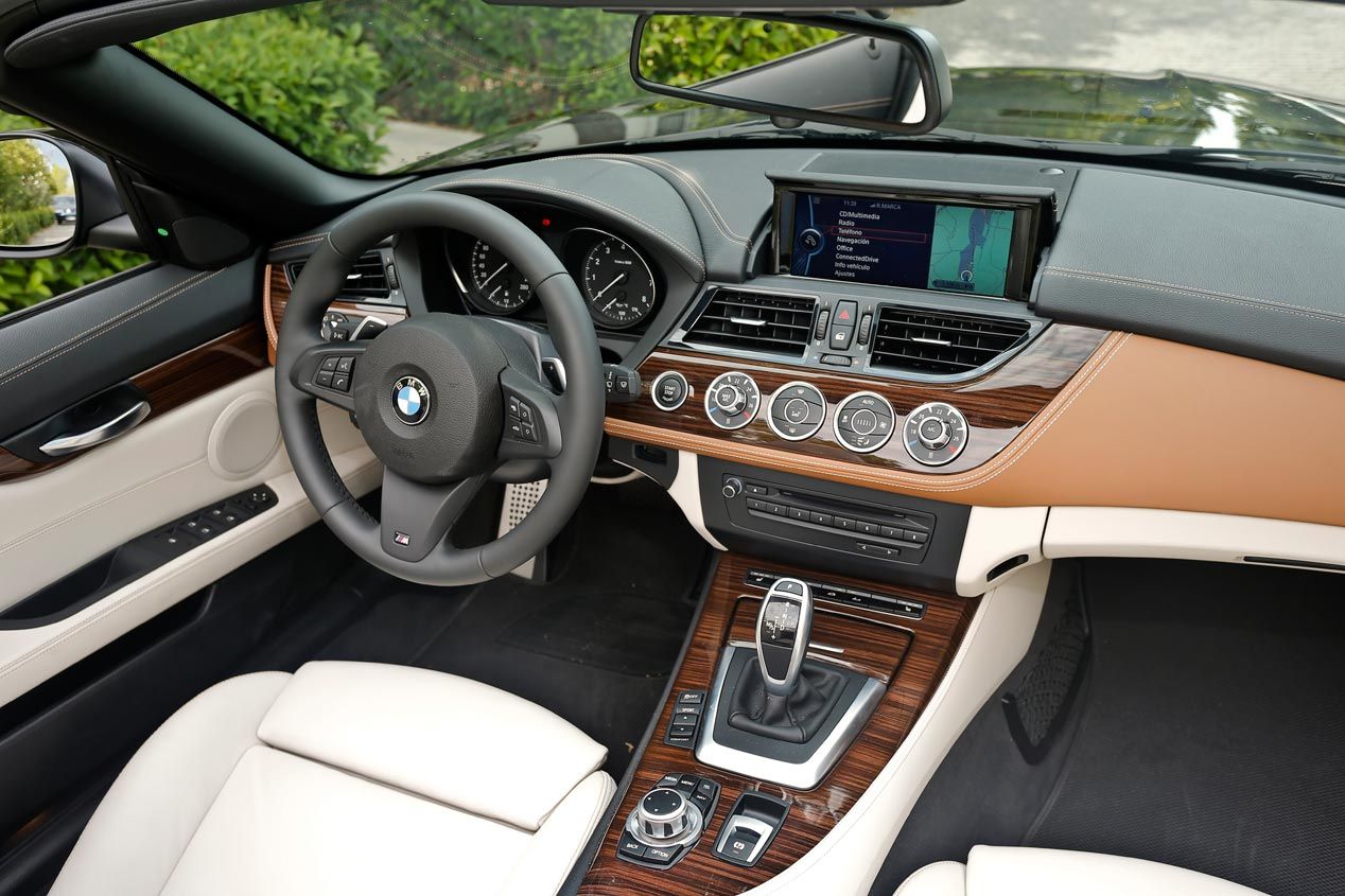 Audi TT Roadster 2.0 TFSi Quattro y BMW Z4 28i sDrive enfrentados