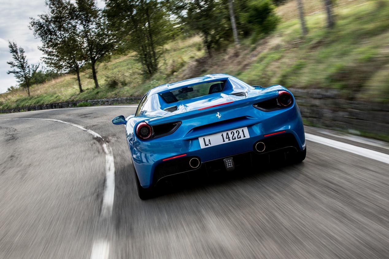 Ferrari 488 Spyder, descapotable con turbo