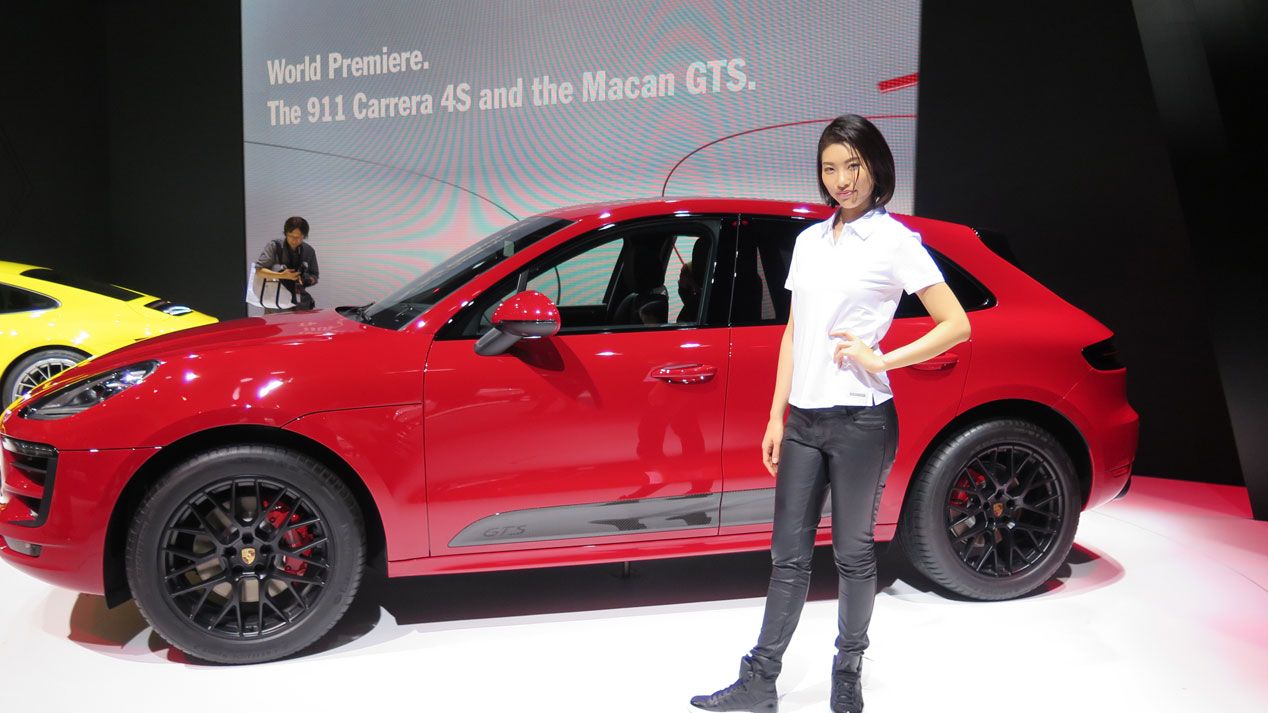 Las chicas más guapas del Salón de Tokio 2015