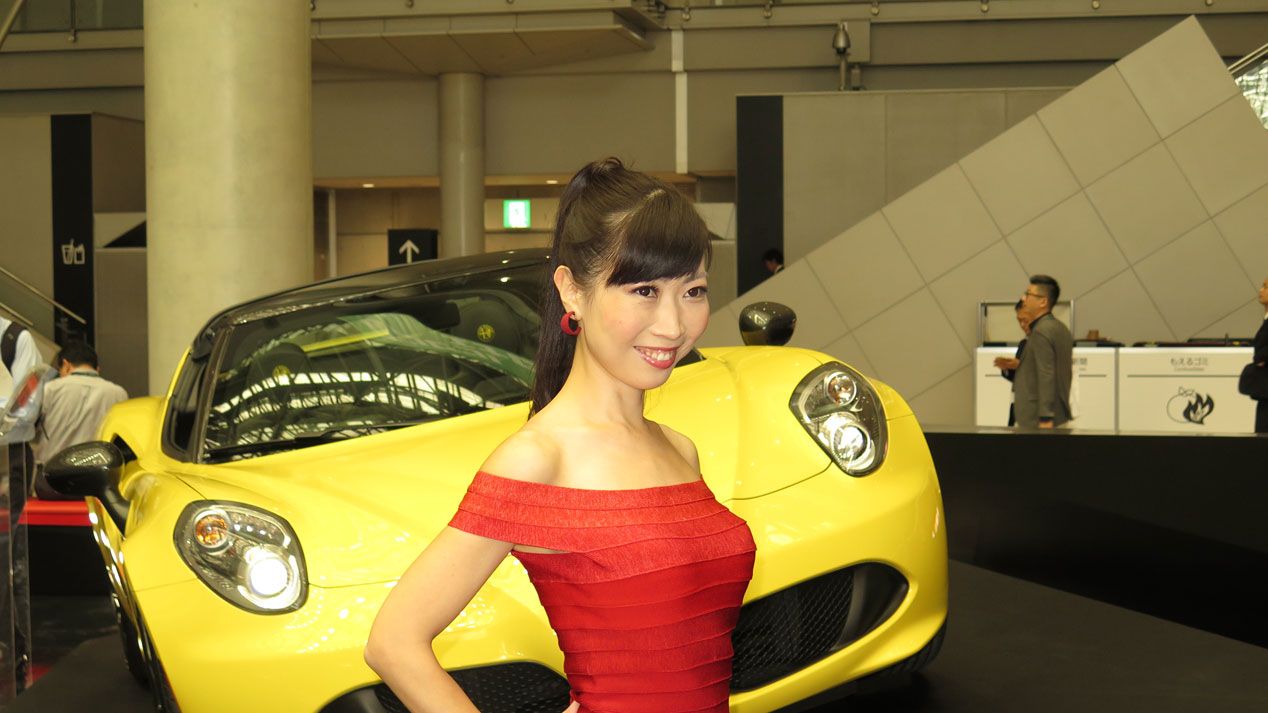 Las chicas más guapas del Salón de Tokio 2015