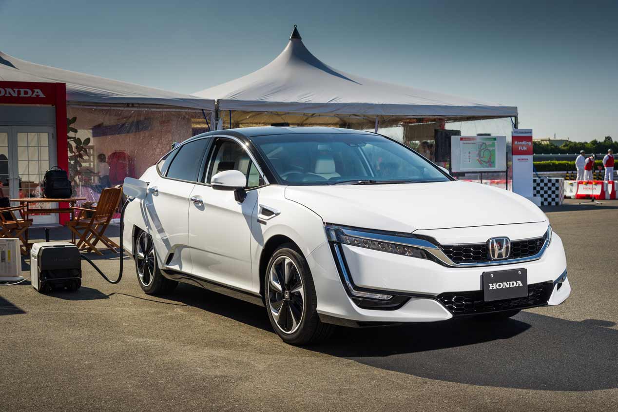 Honda Clarity Fuel Cell, a la venta en 2016