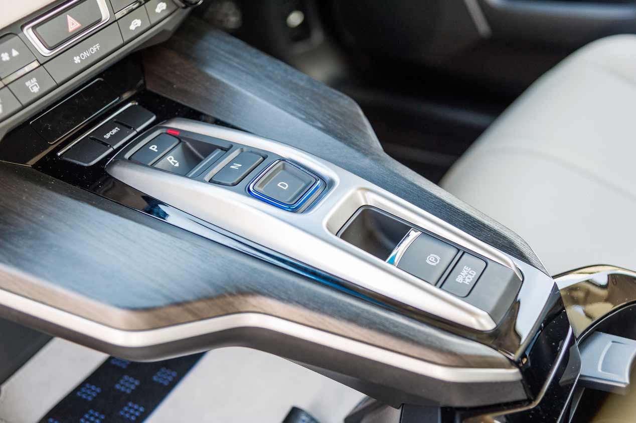 Honda Clarity Fuel Cell, a la venta en 2016