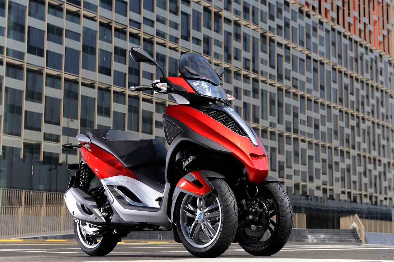 Conducir motos con carné de coche: alternativas diferentes