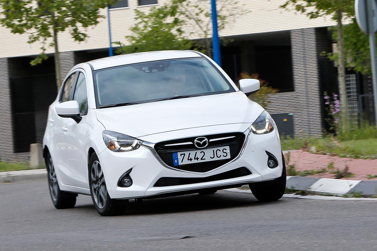 El Mazda 2 1.5 Skyactiv-G 90 se enfrenta al Volkswagen Polo 1.2 TSI 90