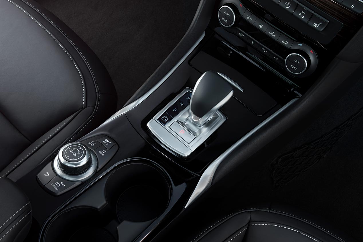 Infiniti Q30 Sport 2.0t, la variante más deportiva del coche compacto japonés