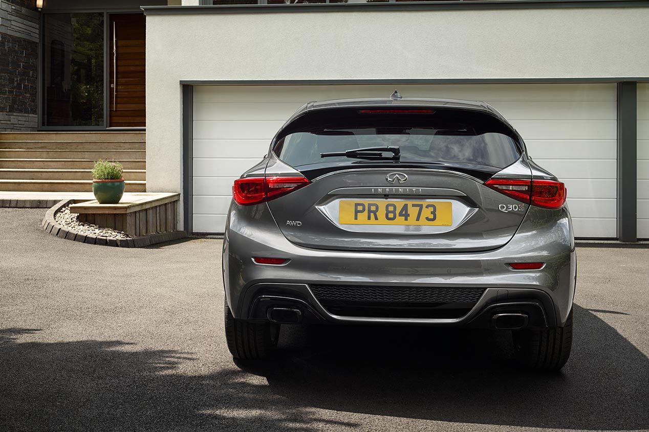 Infiniti Q30 Sport 2.0t, la variante más deportiva del coche compacto japonés