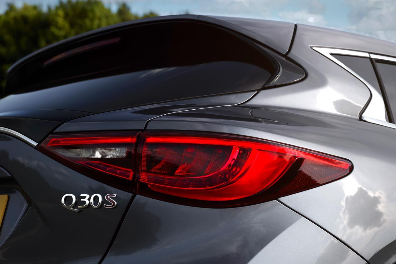 Infiniti Q30 Sport 2.0t, la variante más deportiva del coche compacto japonés