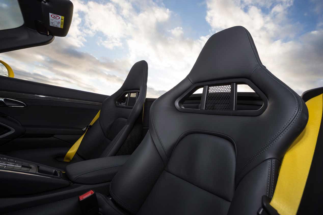 Porsche 911 Carrera Cabrio, en imágenes