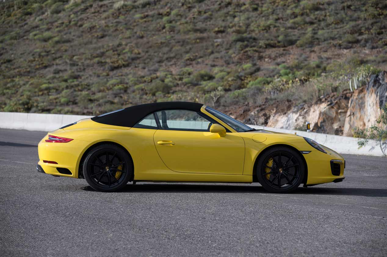 Porsche 911 Carrera Cabrio, en imágenes