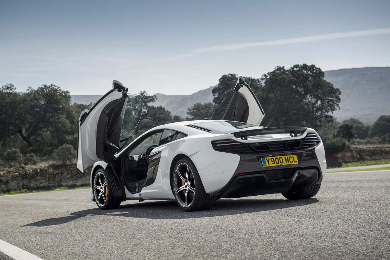 Los súper coches deportivos de más de 600 CV