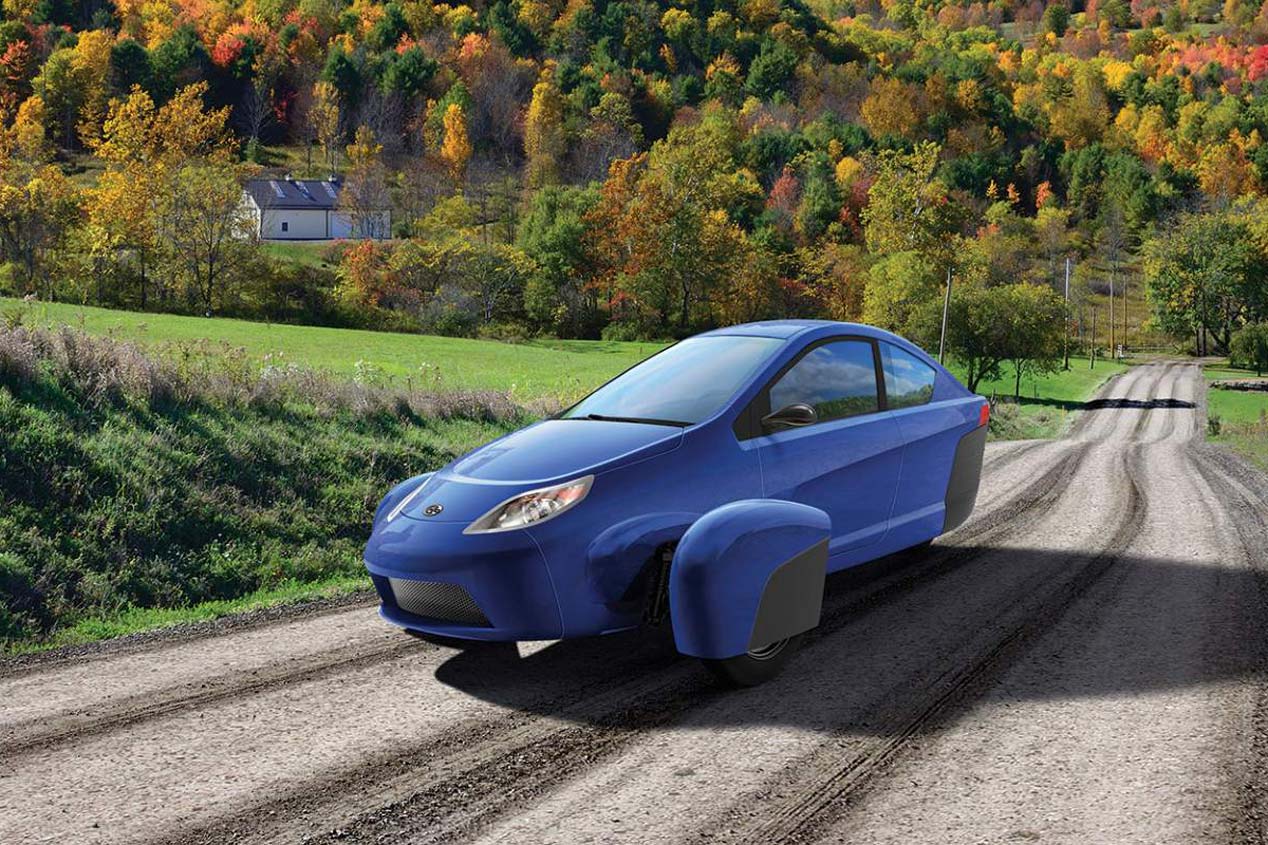 Elio P5, un biplaza extravagante de tres ruedas