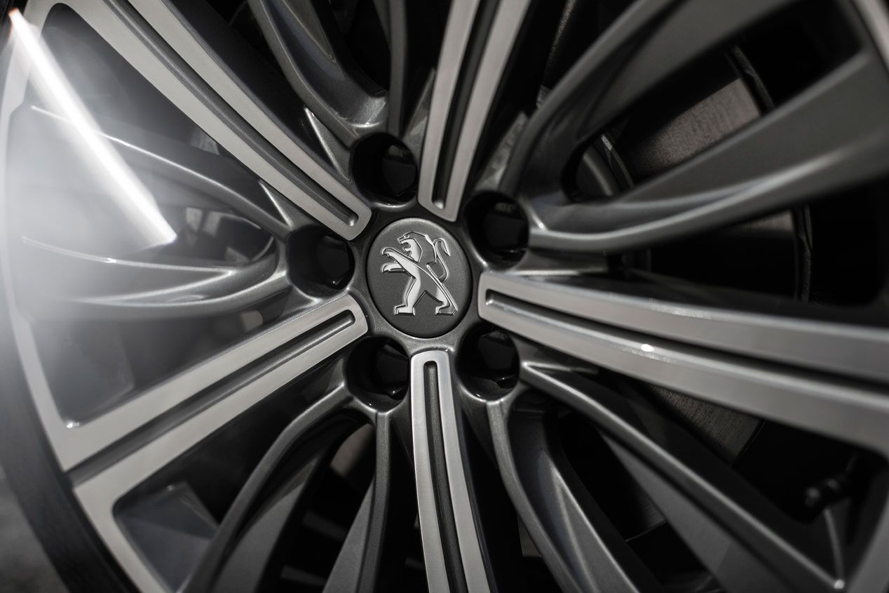 Peugeot 508 2.0 BlueHDI 180 CV, más premium que nunca