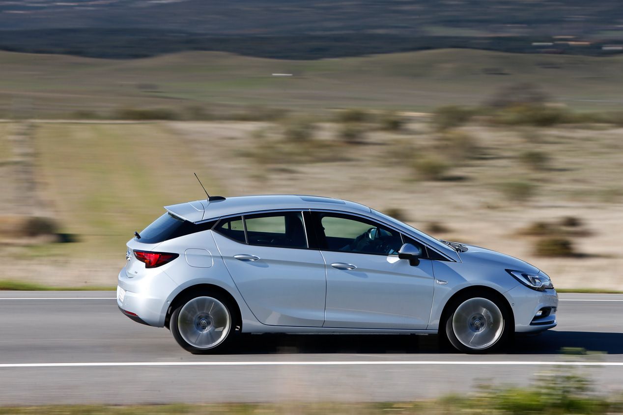 Opel Astra 1.6 CDTI 136 CV