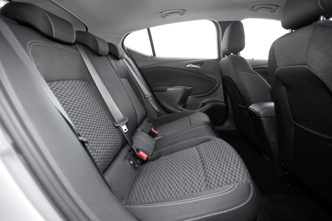 Opel Astra 1.6 CDTI 136 CV