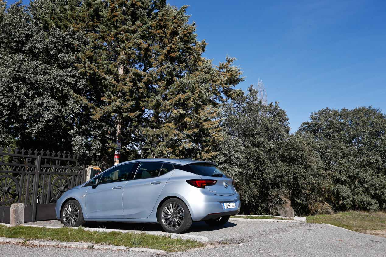 Opel Astra 1.6 CDTI 136 CV