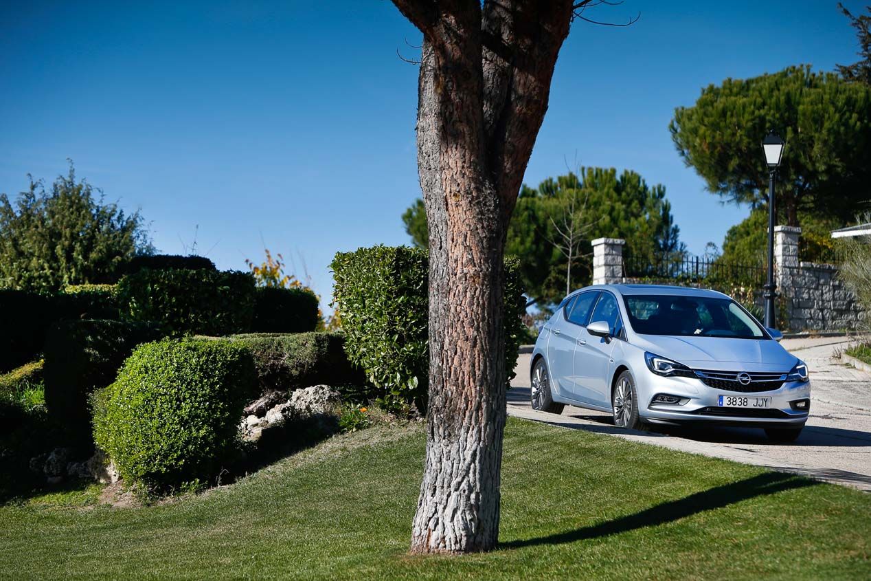 Opel Astra 1.6 CDTI 136 CV