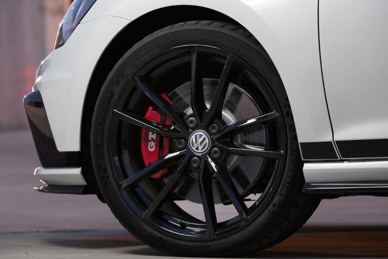 Volkswagen Golf GTI Clubsport, el Golf de tracción delantera más potente