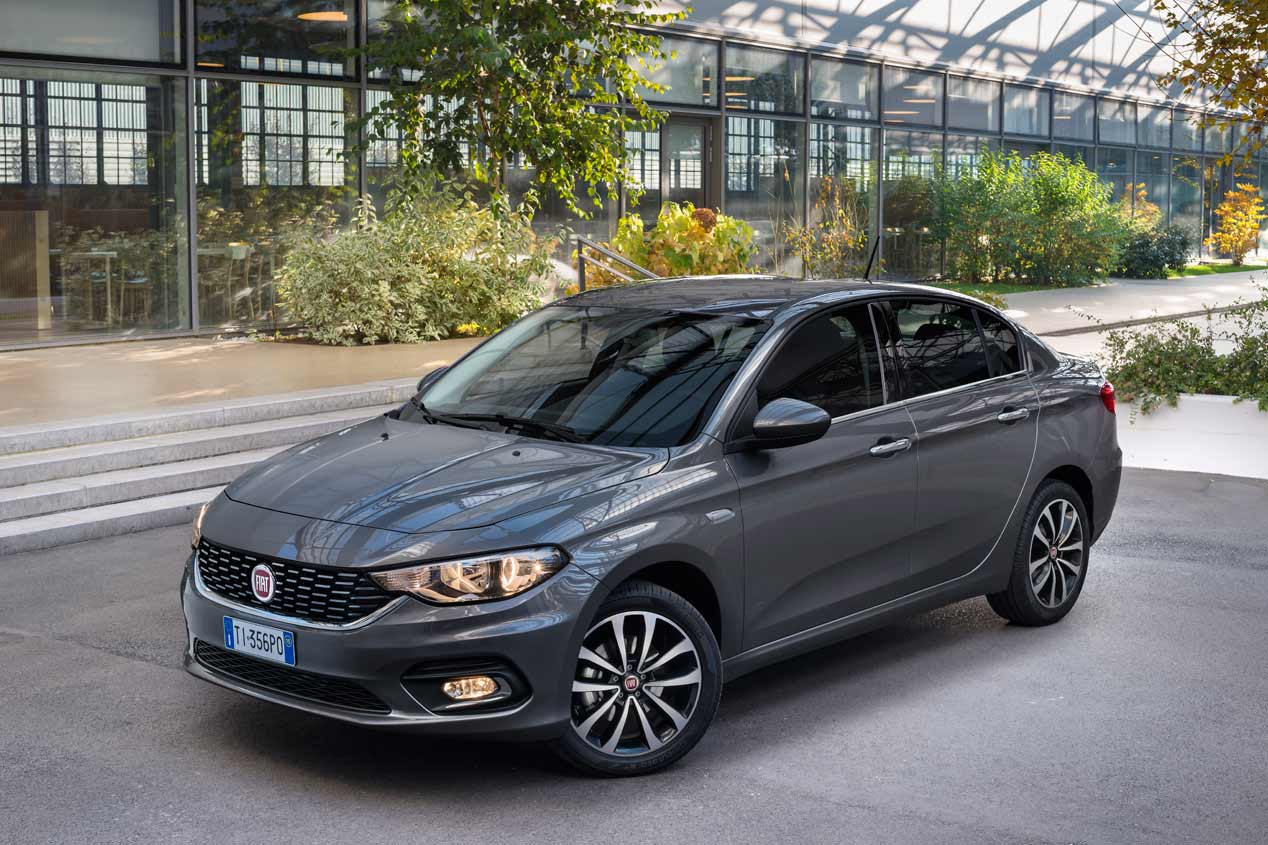 Fiat TIpo 2016, ahora en formato sedán