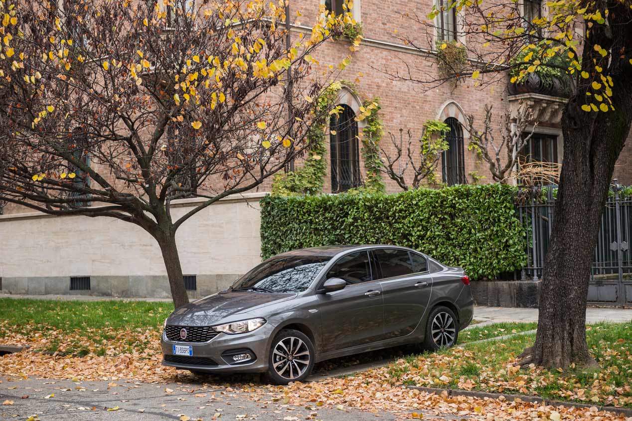 Fiat TIpo 2016, ahora en formato sedán