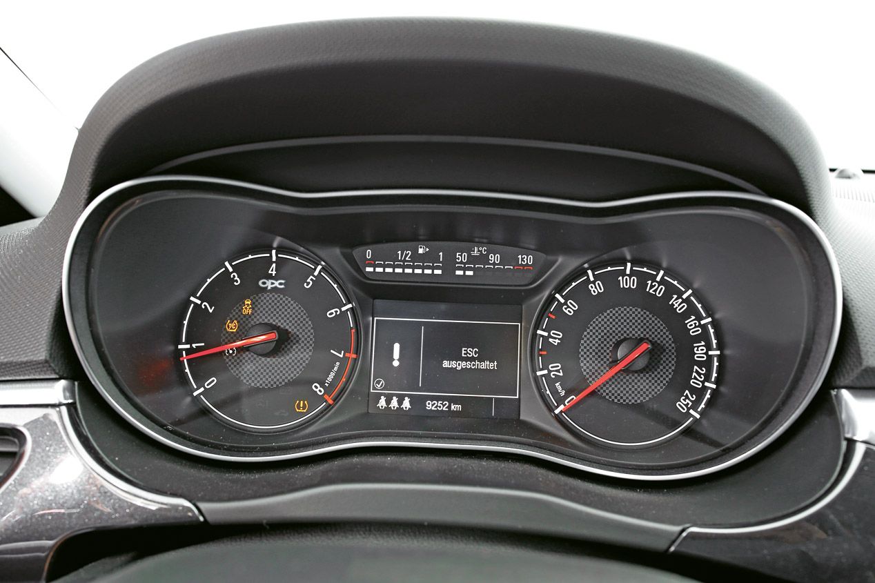 Opel Corsa OPC en Nurburgring
